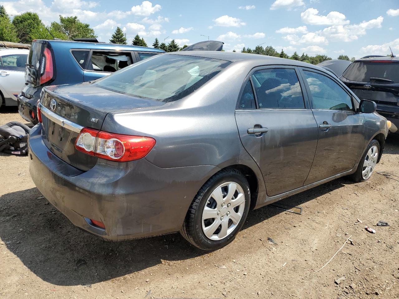 2013 TOYOTA COROLLA BA - Image 3