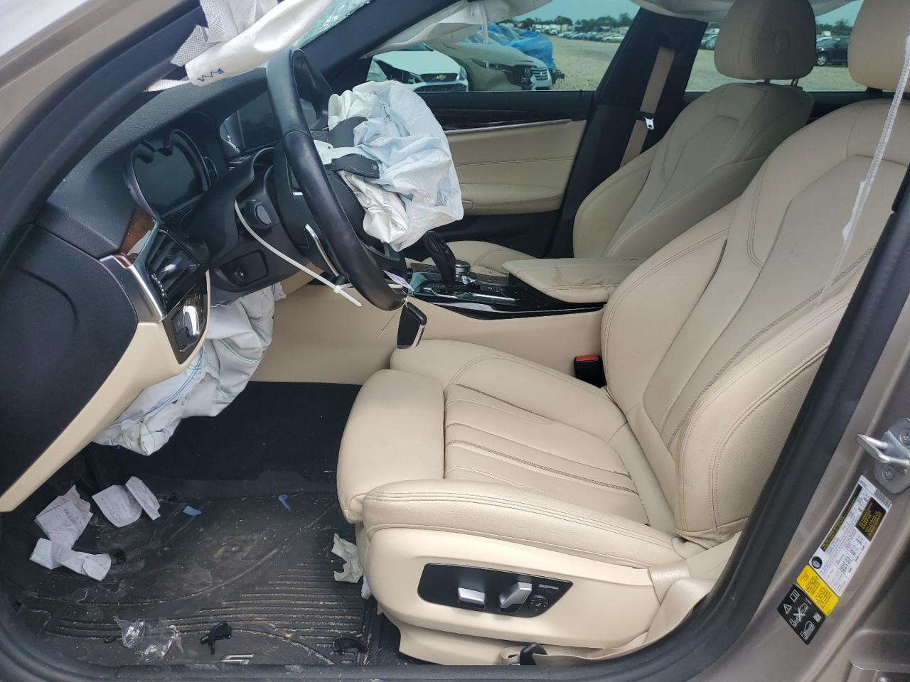2018 BMW 530 XI - Фото 7