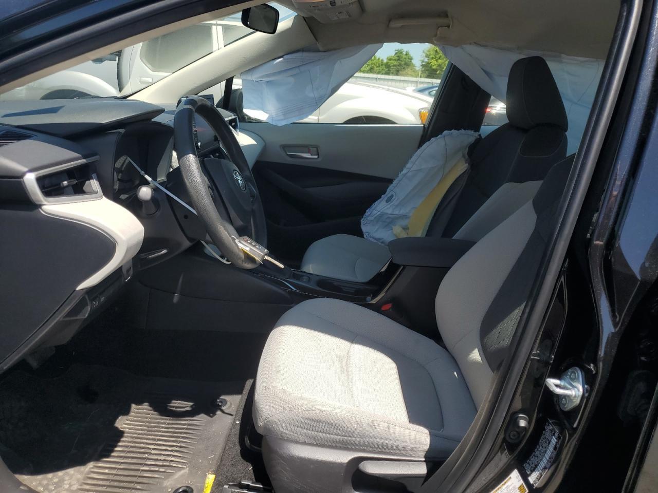 2021 TOYOTA COROLLA LE - Фото 7