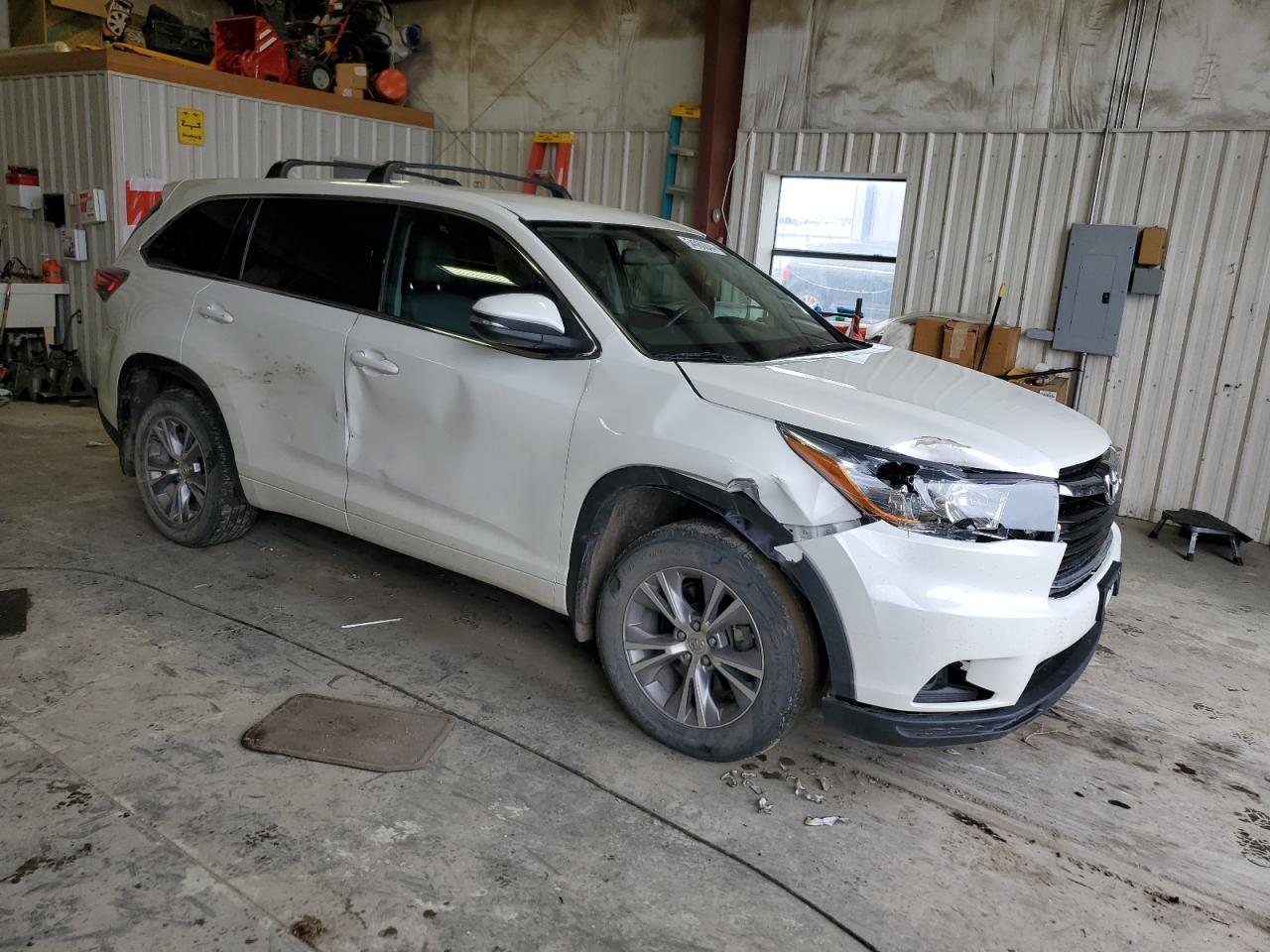 2015 TOYOTA HIGHLANDER - Image 4