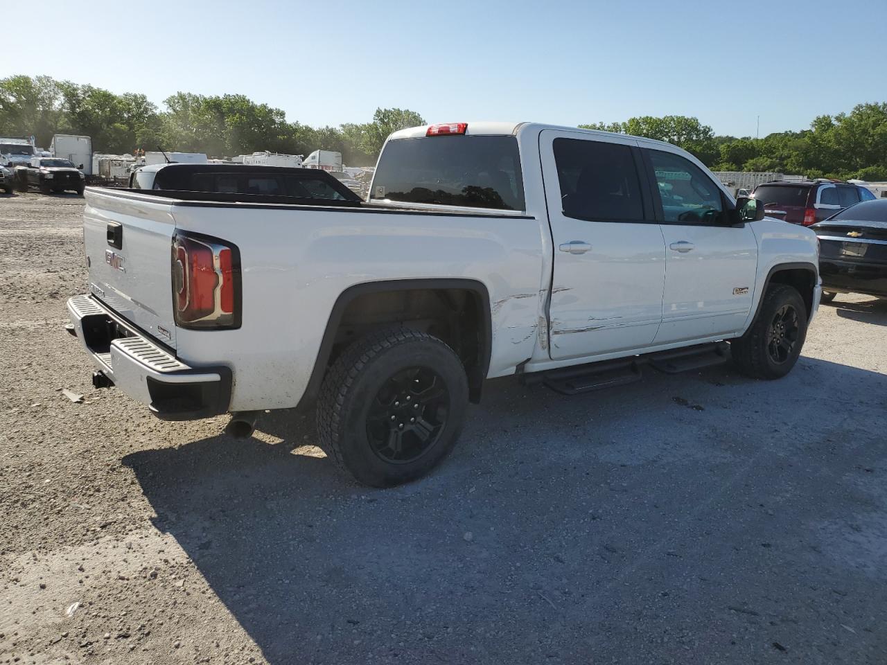 2018 GMC SIERRA K15 - Image 3