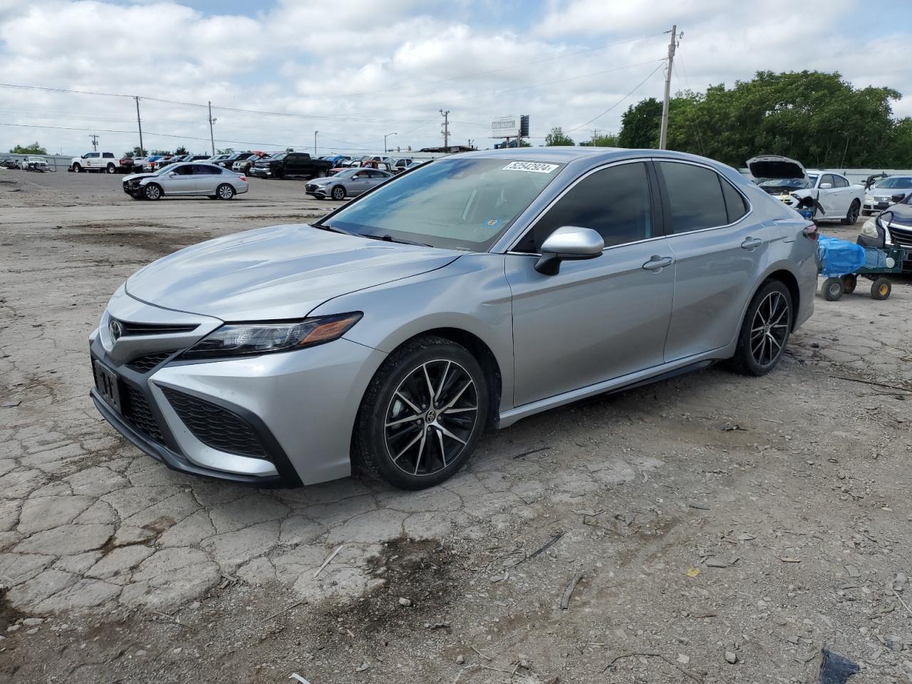 2021 TOYOTA CAMRY SE car image