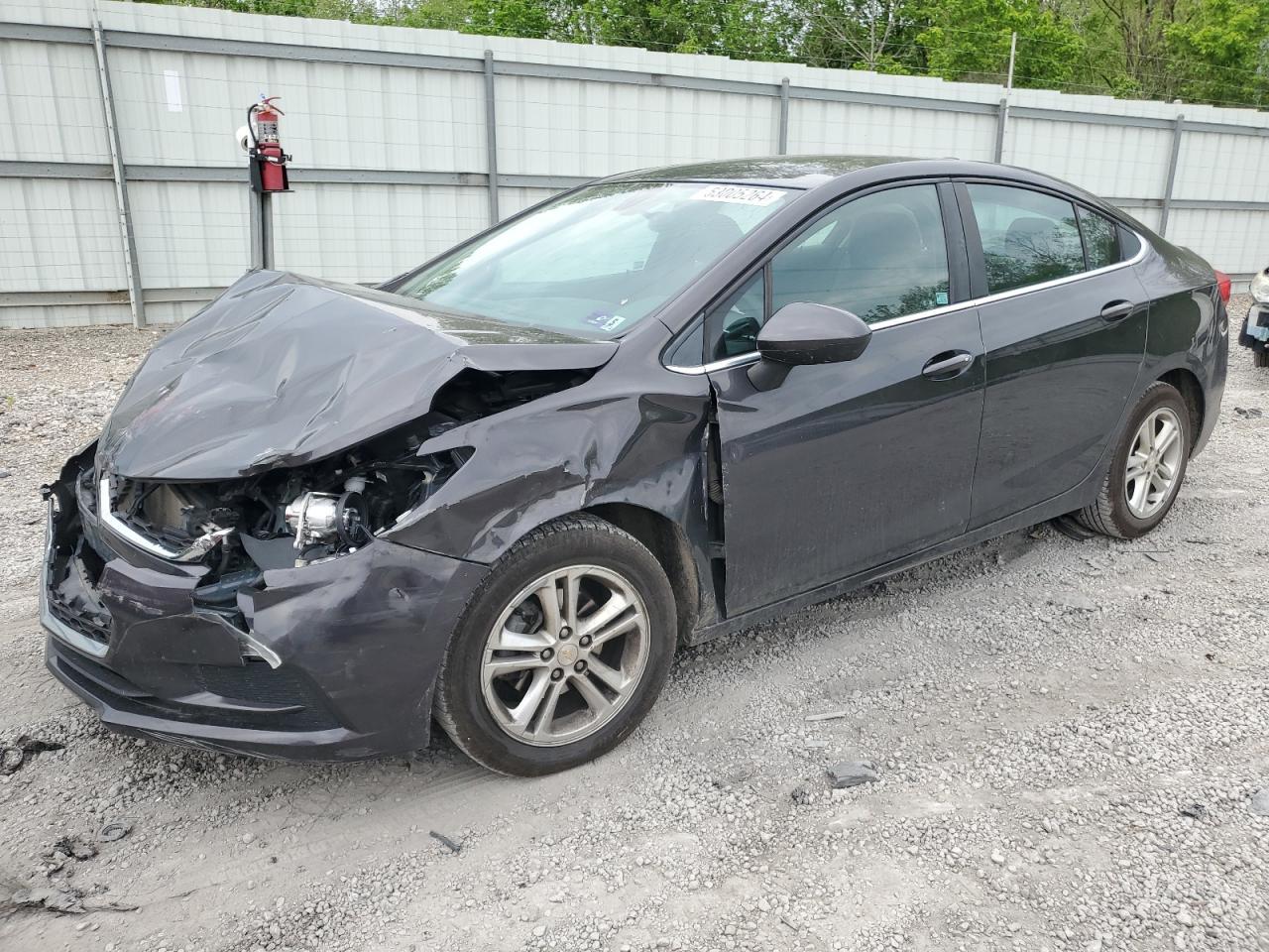 2017 CHEVROLET CRUZE LT