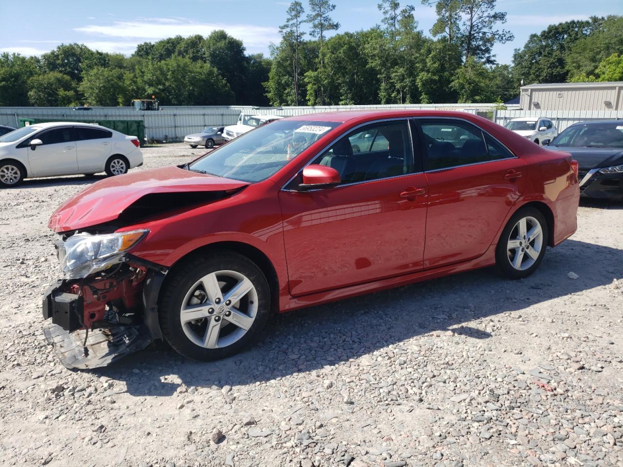 2014 TOYOTA CAMRY L car image