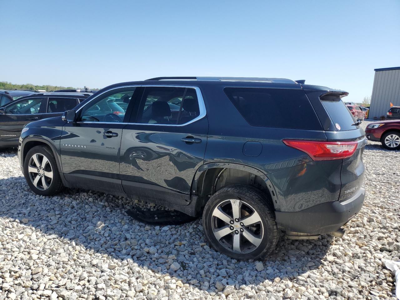 2018 CHEVROLET TRAVERSE L - Фото 2