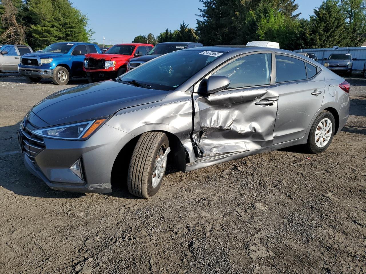 2019 HYUNDAI ELANTRA SE car image