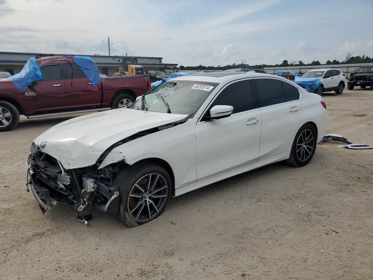 2019 BMW 330I car image