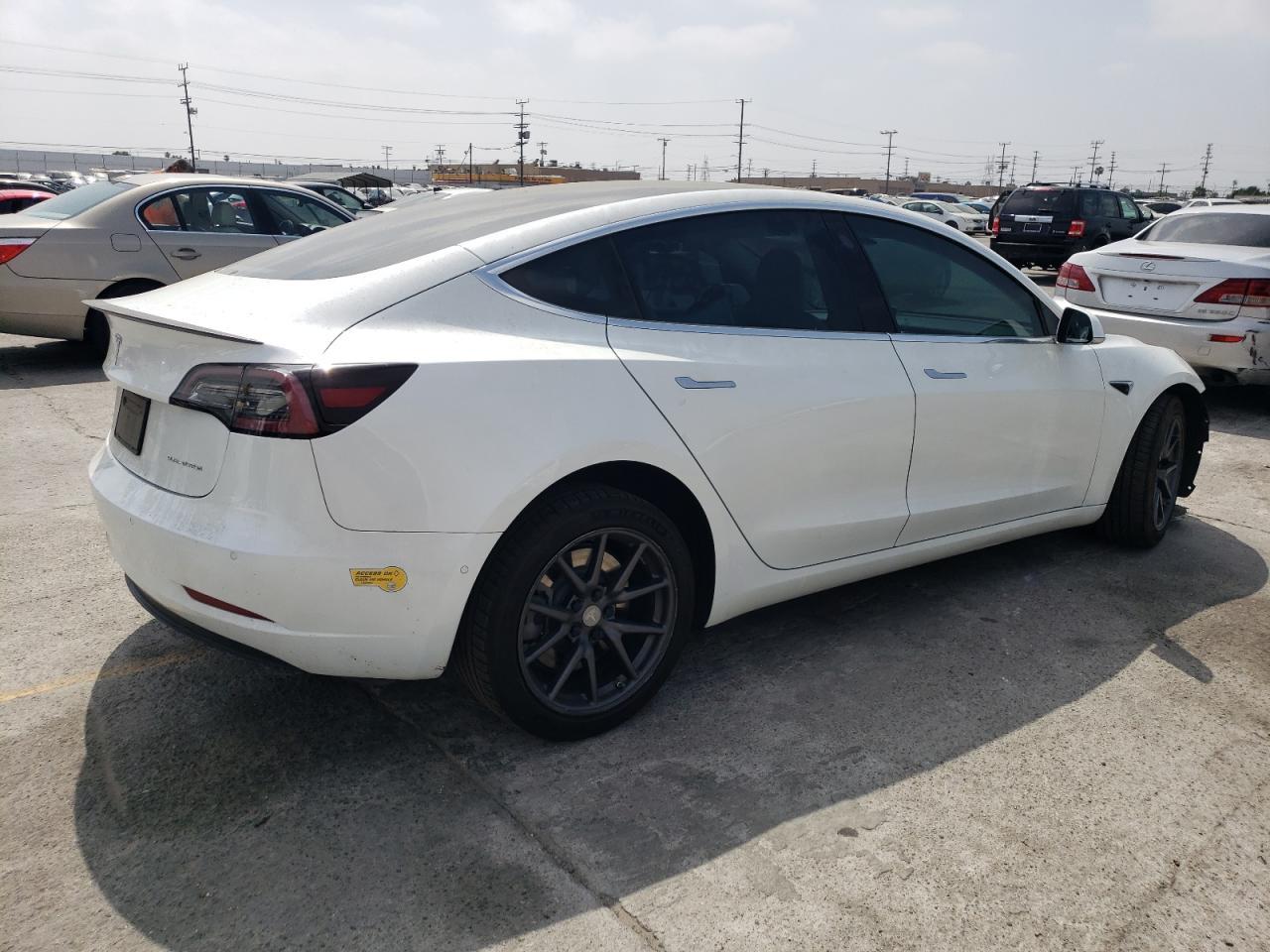 2019 TESLA MODEL 3 - Фото 3