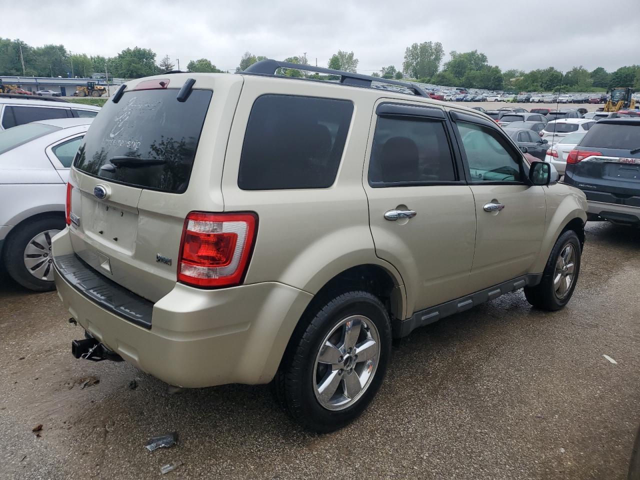 2012 FORD ESCAPE XLT - Фото 3