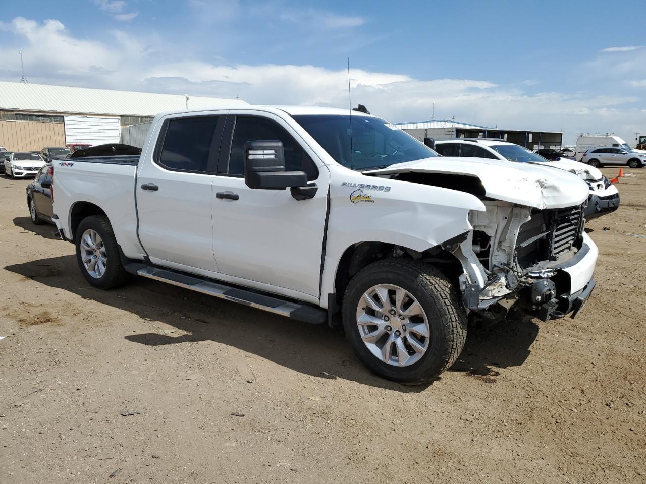 2021 CHEVROLET SILVERADO - Image 4