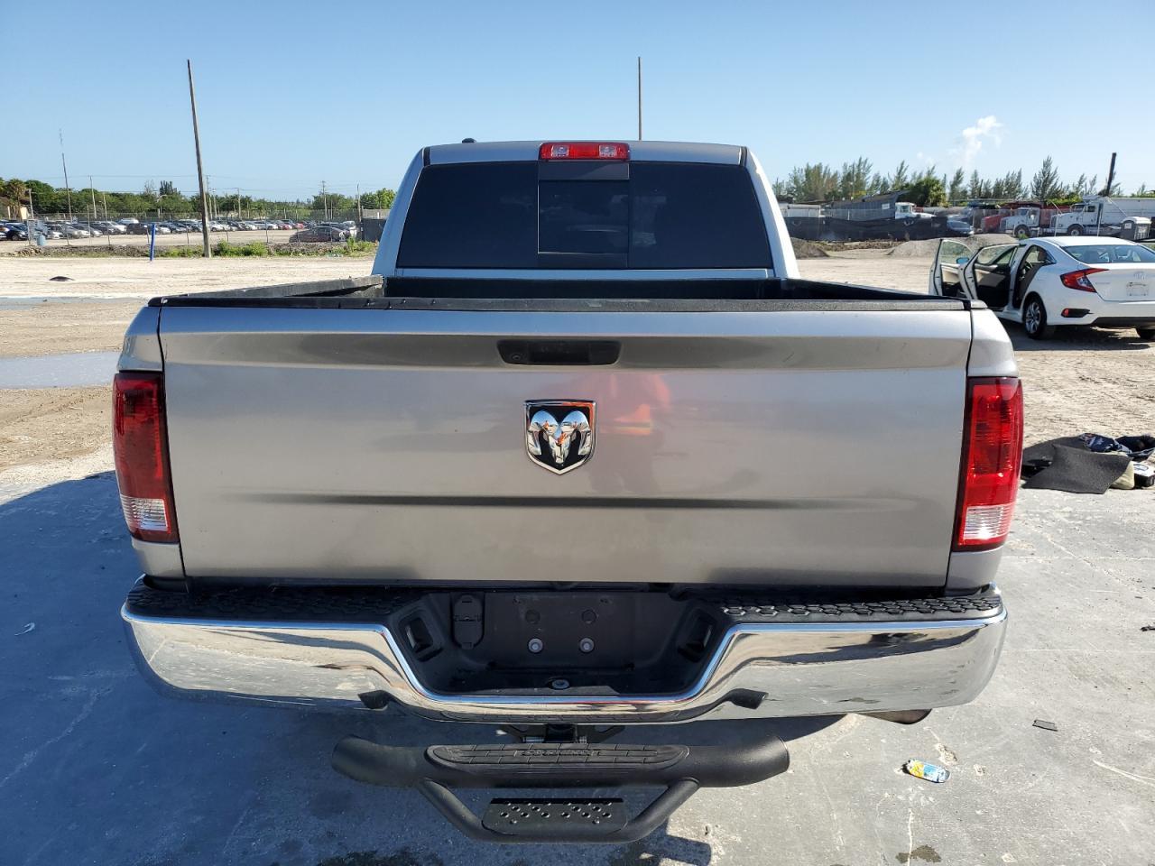 2019 RAM 1500 CLASS - Фото 6