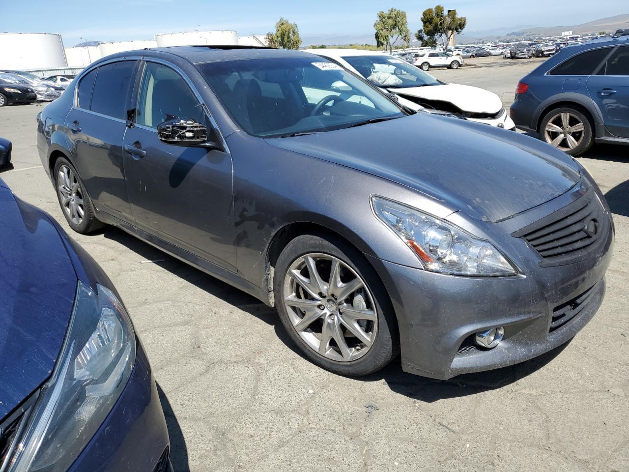 2012 INFINITI G37 BASE - Image 4