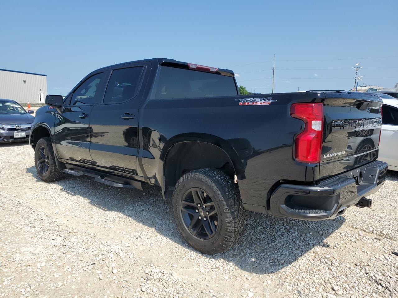2020 CHEVROLET SILVERADO - Image 2