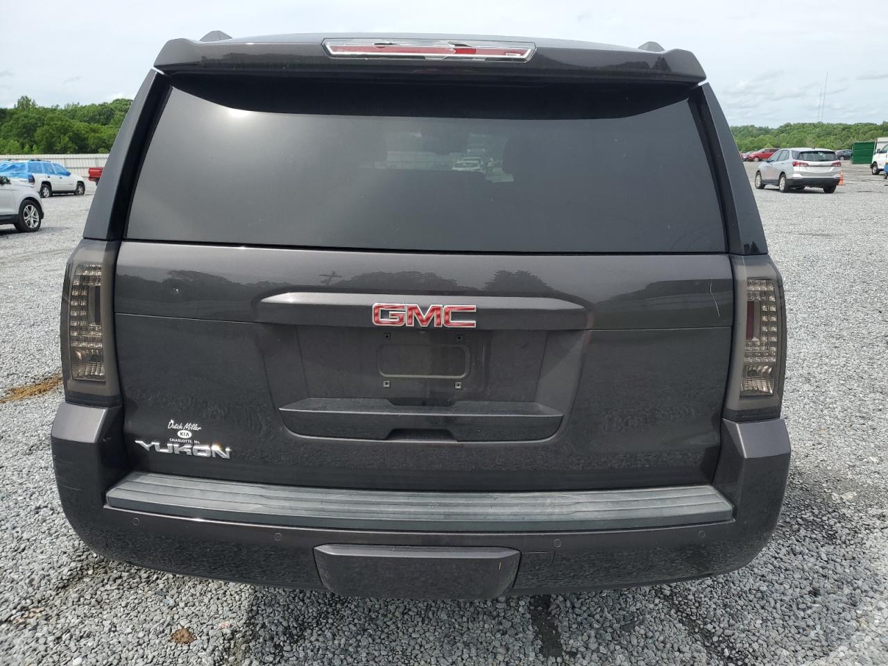 2016 GMC YUKON SLT - Фото 6