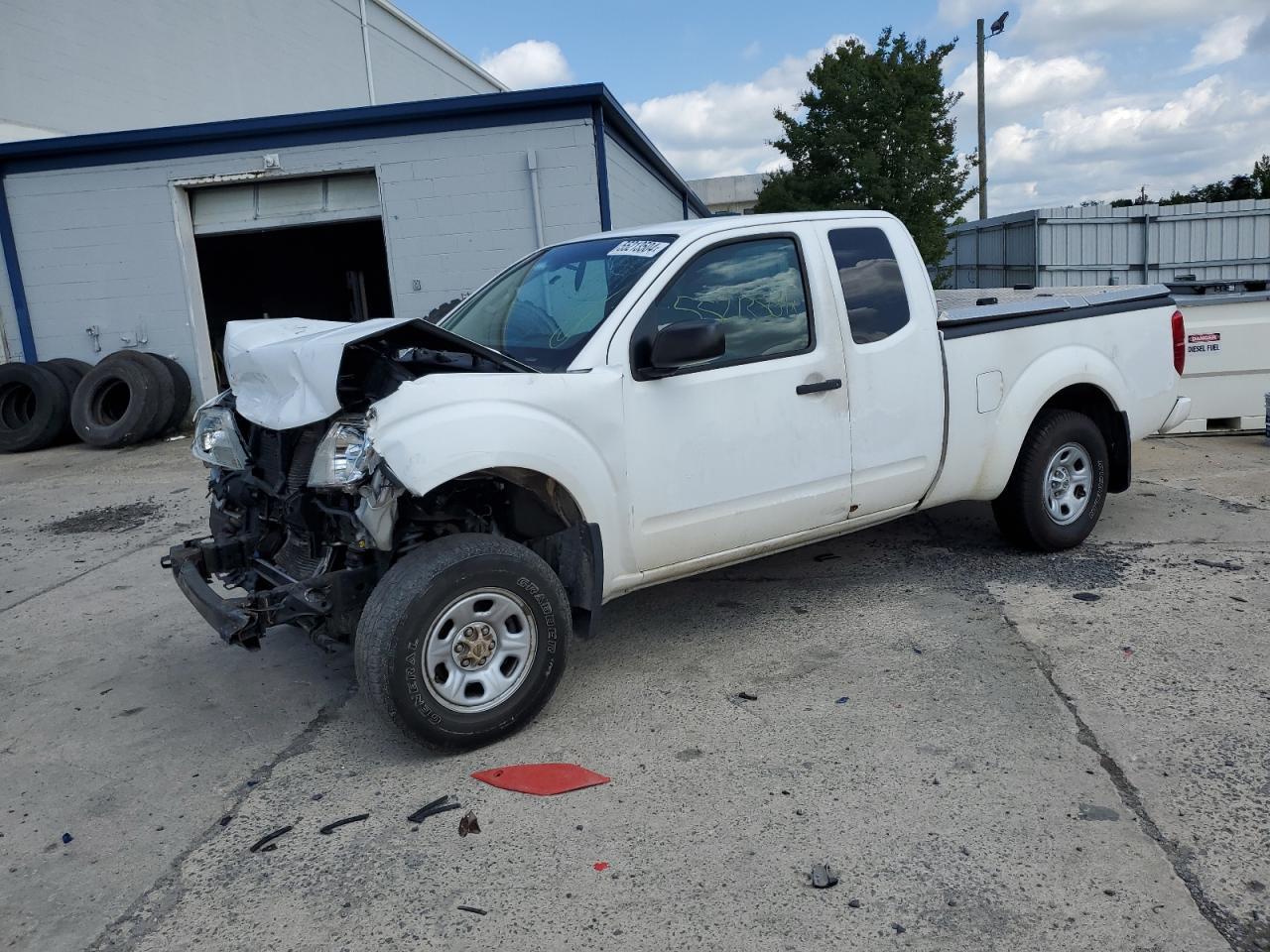 2017 NISSAN FRONTIER S car image