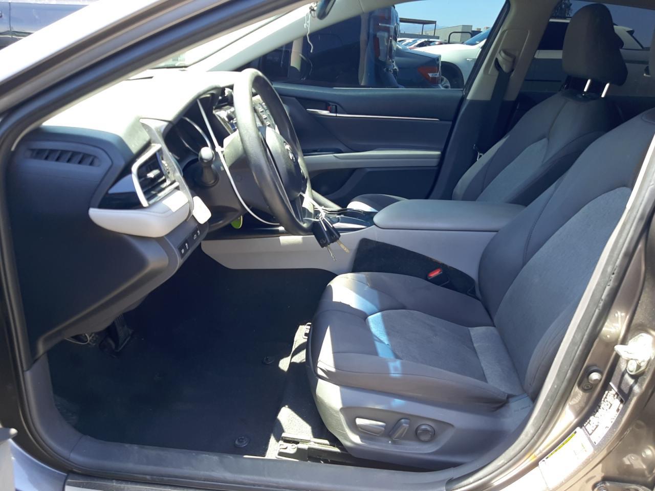 2018 TOYOTA CAMRY L - Фото 7