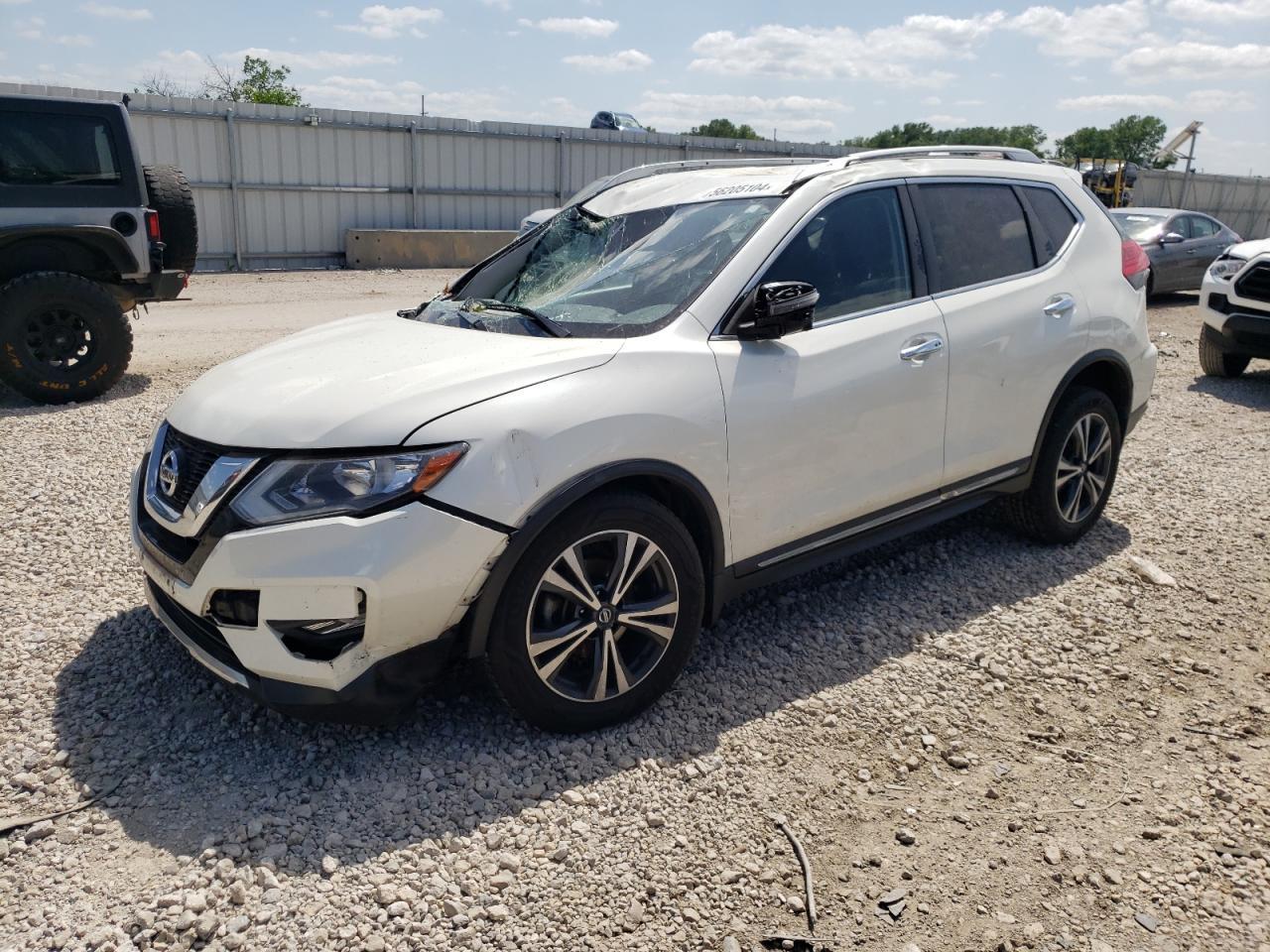2017 NISSAN ROGUE S