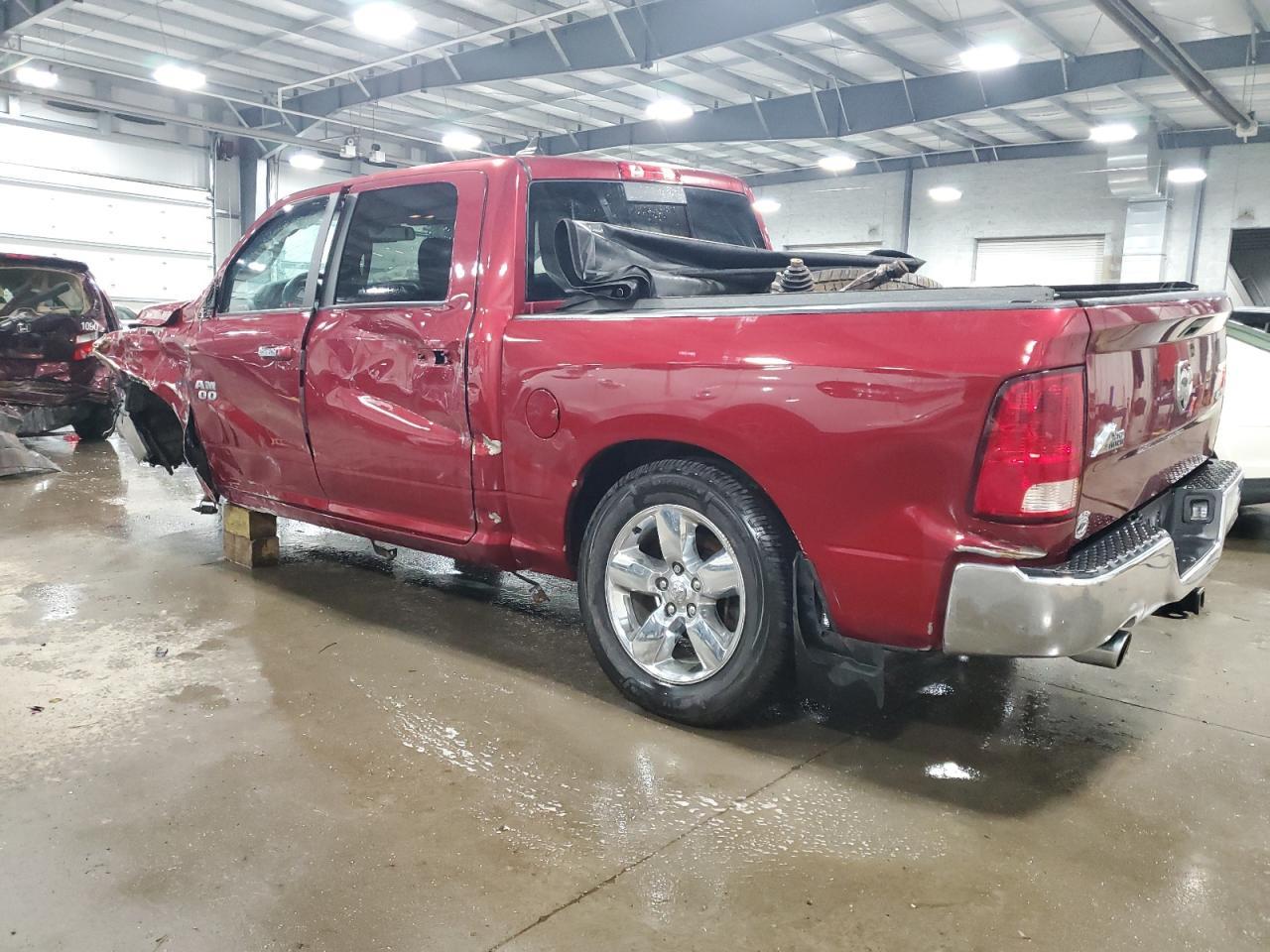 2014 RAM 1500 SLT - Фото 2
