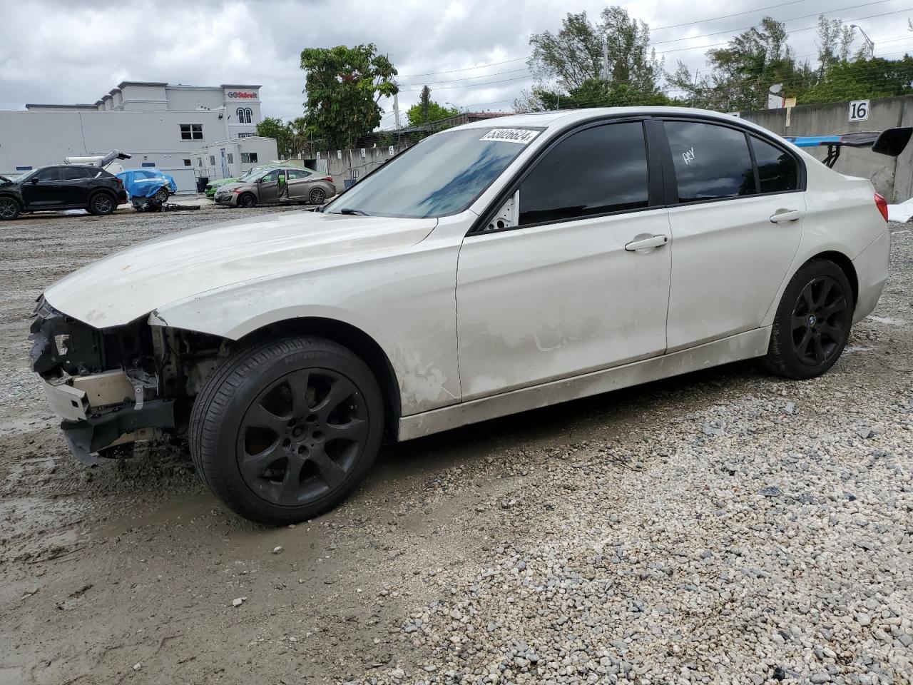 2015 BMW 328 I car image