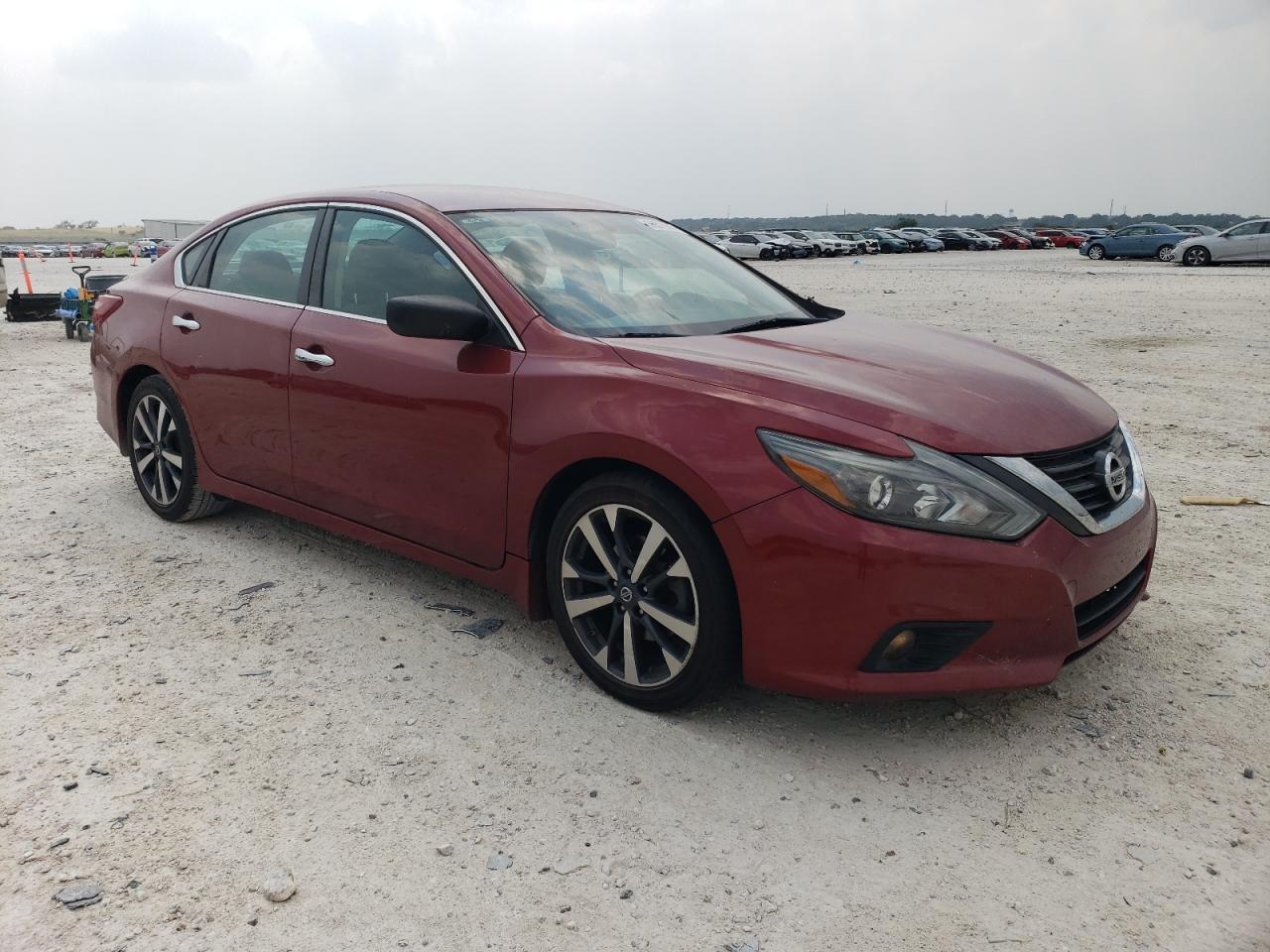 2017 NISSAN ALTIMA 2.5 - Фото 4