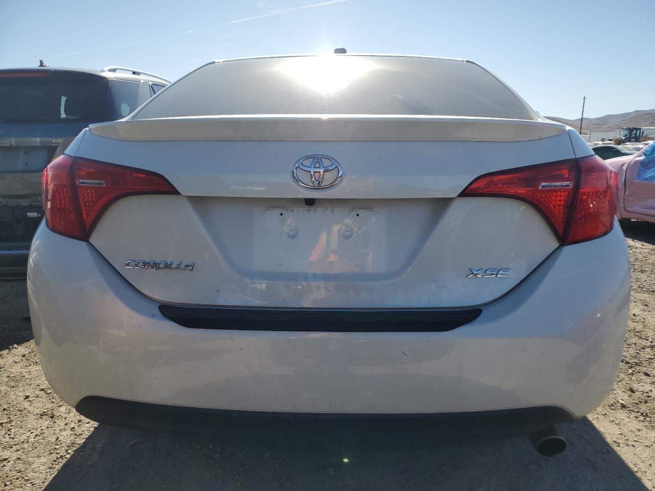 2018 TOYOTA COROLLA L - Image 6