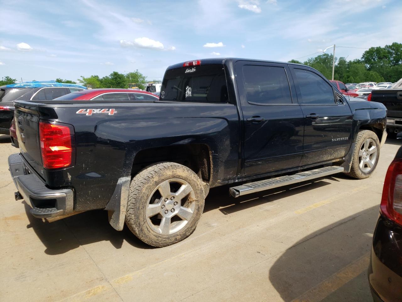 2017 CHEVROLET SILVERADO - Image 3