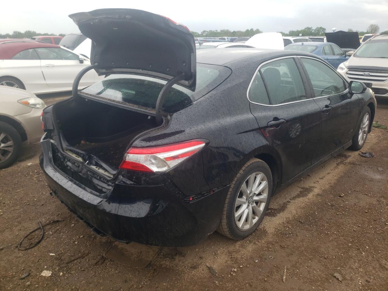2018 TOYOTA CAMRY L AU - Image 3