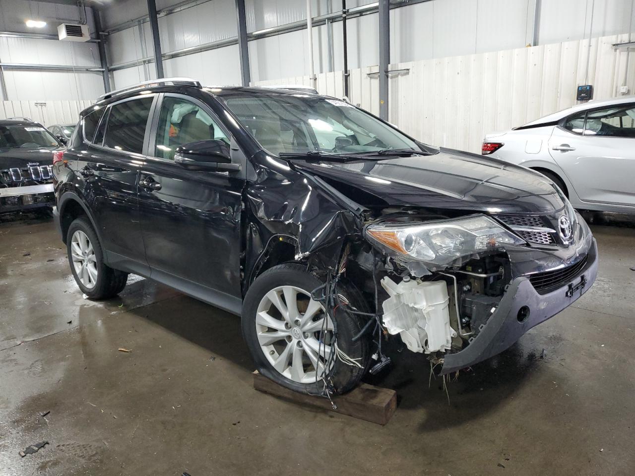2015 TOYOTA RAV4 LIMIT - Фото 4
