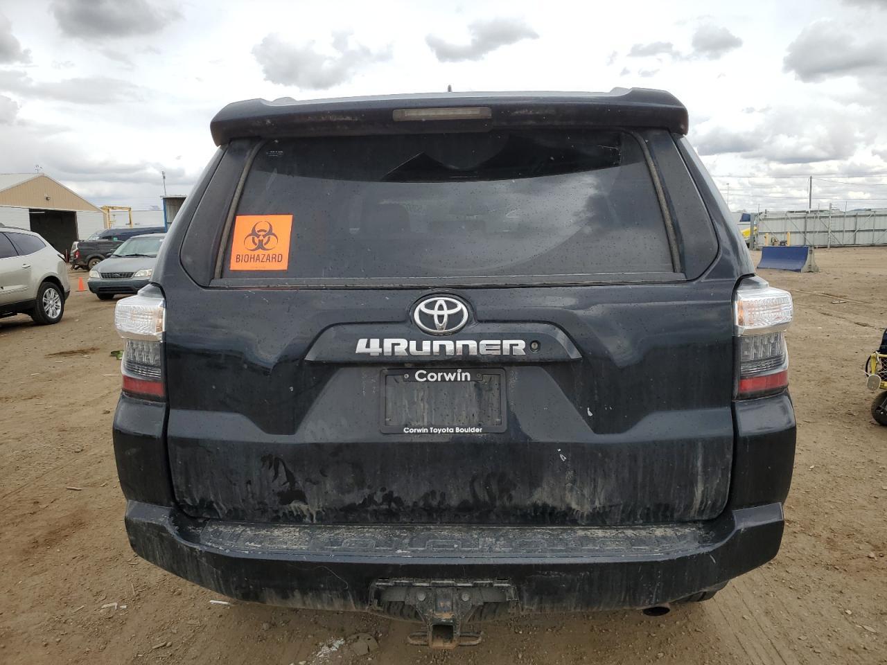 2017 TOYOTA 4RUNNER SR - Image 6