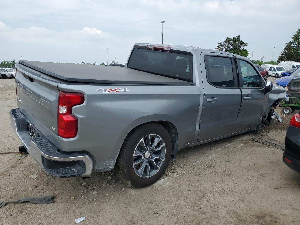 2023 CHEVROLET SILVERADO - Image 3