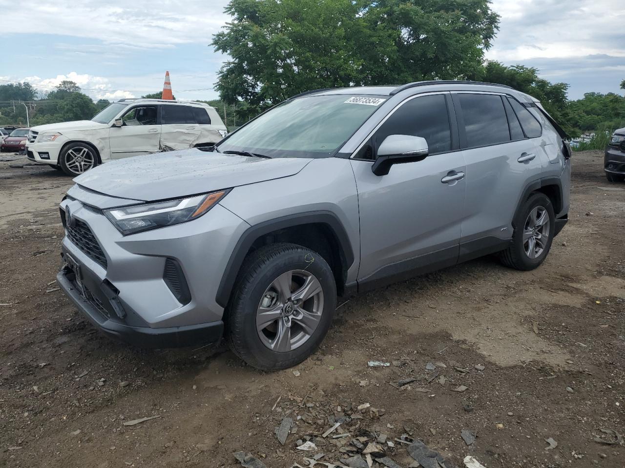 2023 TOYOTA RAV4 XLE car image