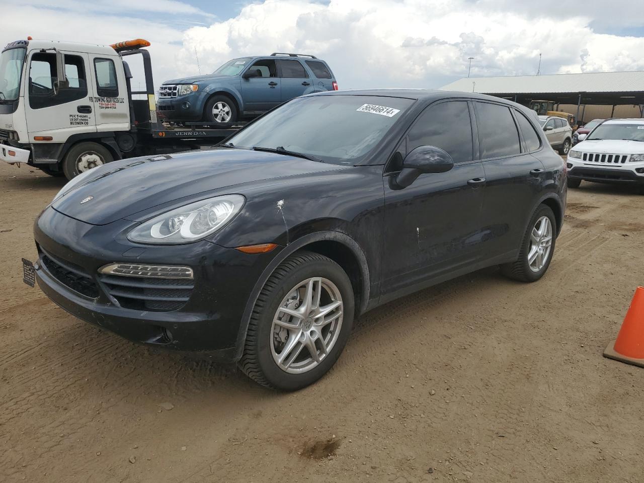 2012 PORSCHE CAYENNE S car image