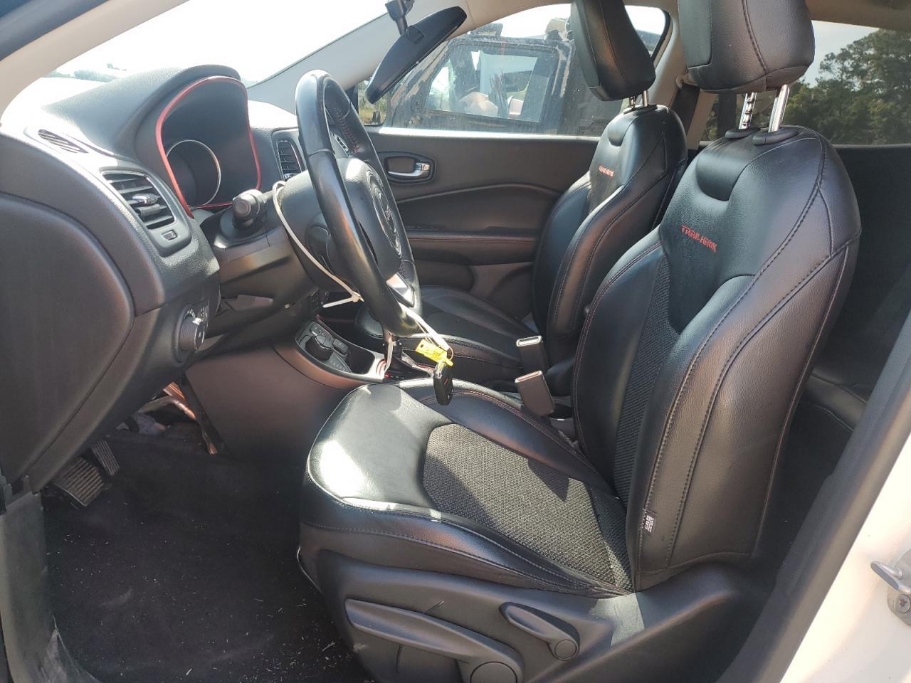 2019 JEEP COMPASS TR - Фото 7
