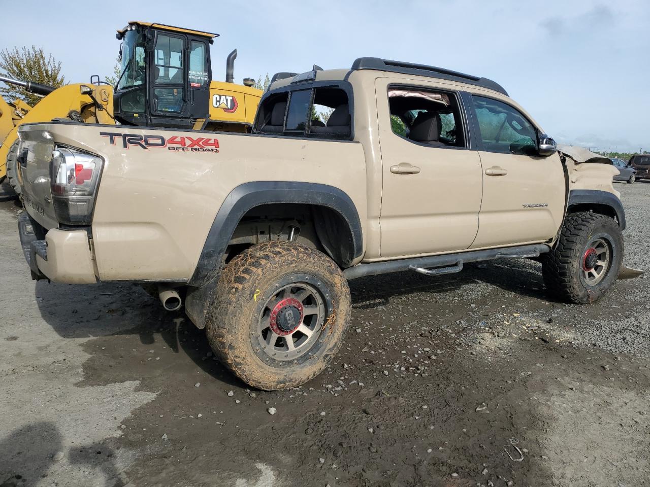 2017 TOYOTA TACOMA DOU - Image 3