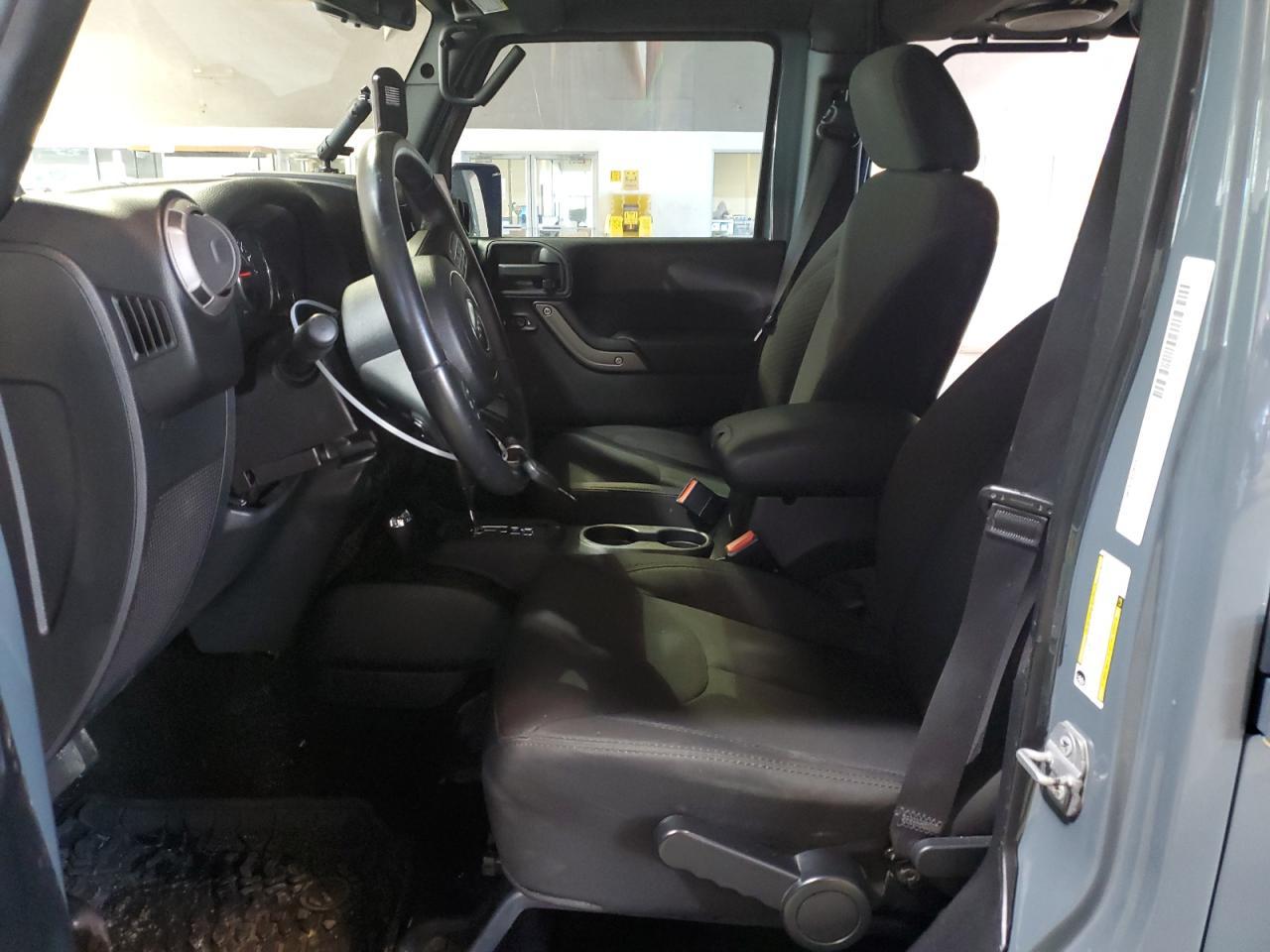 2014 JEEP WRANGLER U - Фото 7