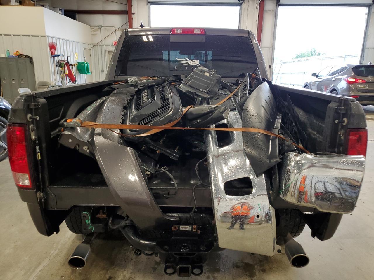 2014 RAM 1500 SLT - Image 6