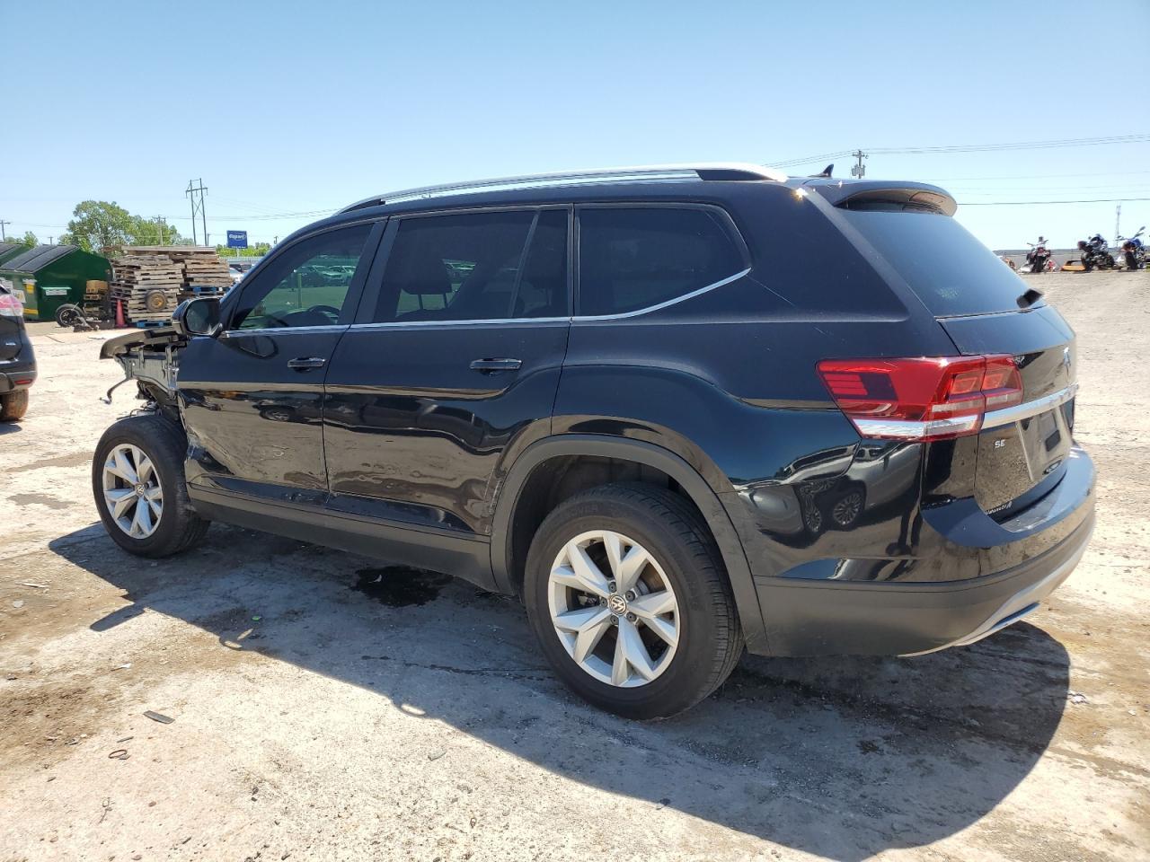 2018 VOLKSWAGEN ATLAS SE - Image 2