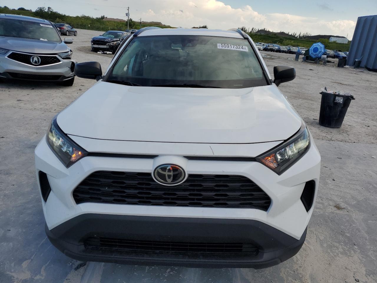 2021 TOYOTA RAV4 LE - Фото 5