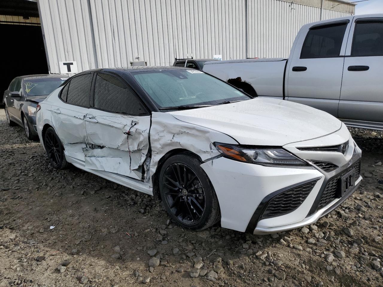 2021 TOYOTA CAMRY XSE - Фото 4