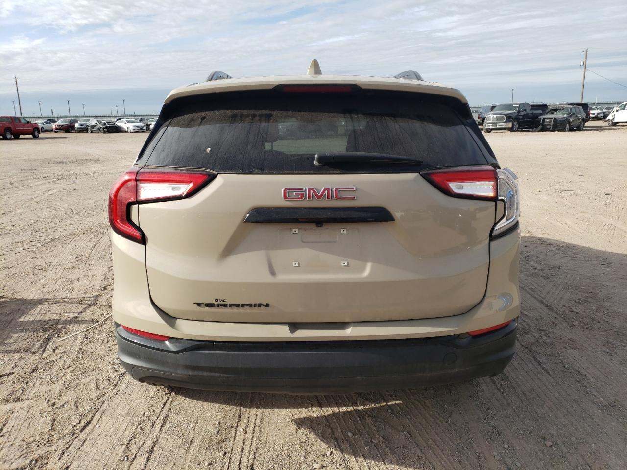 2023 GMC TERRAIN SL - Image 6