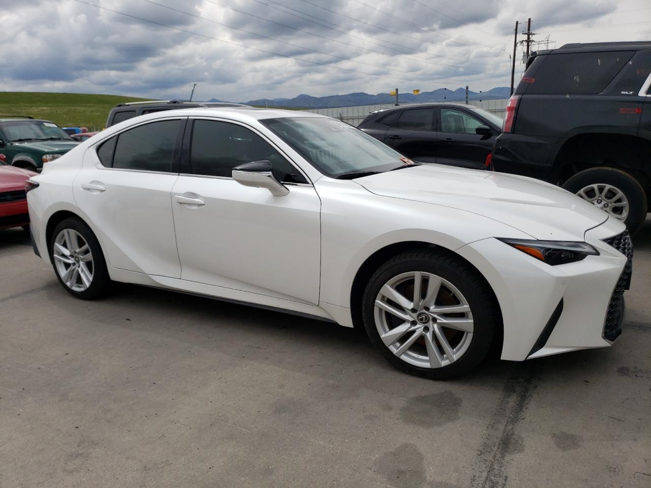 2021 LEXUS IS 300 - Фото 4
