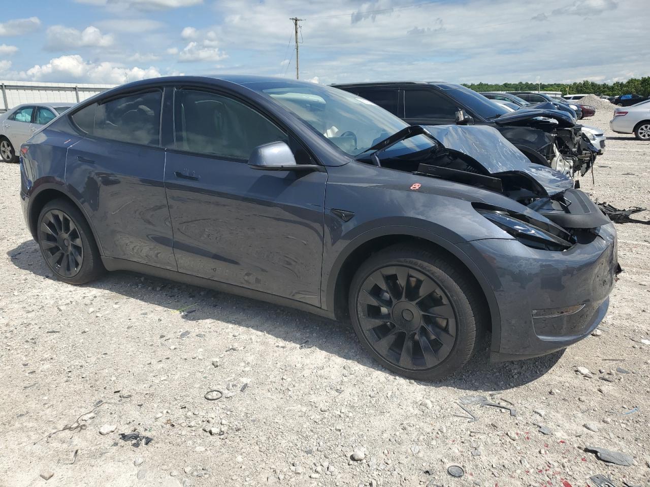 2023 TESLA MODEL Y - Фото 4