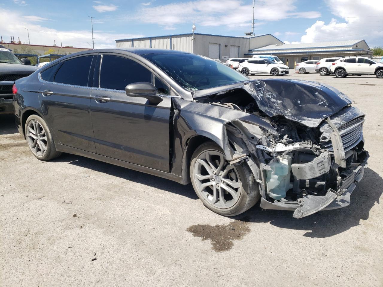 2017 FORD FUSION SE - Image 4
