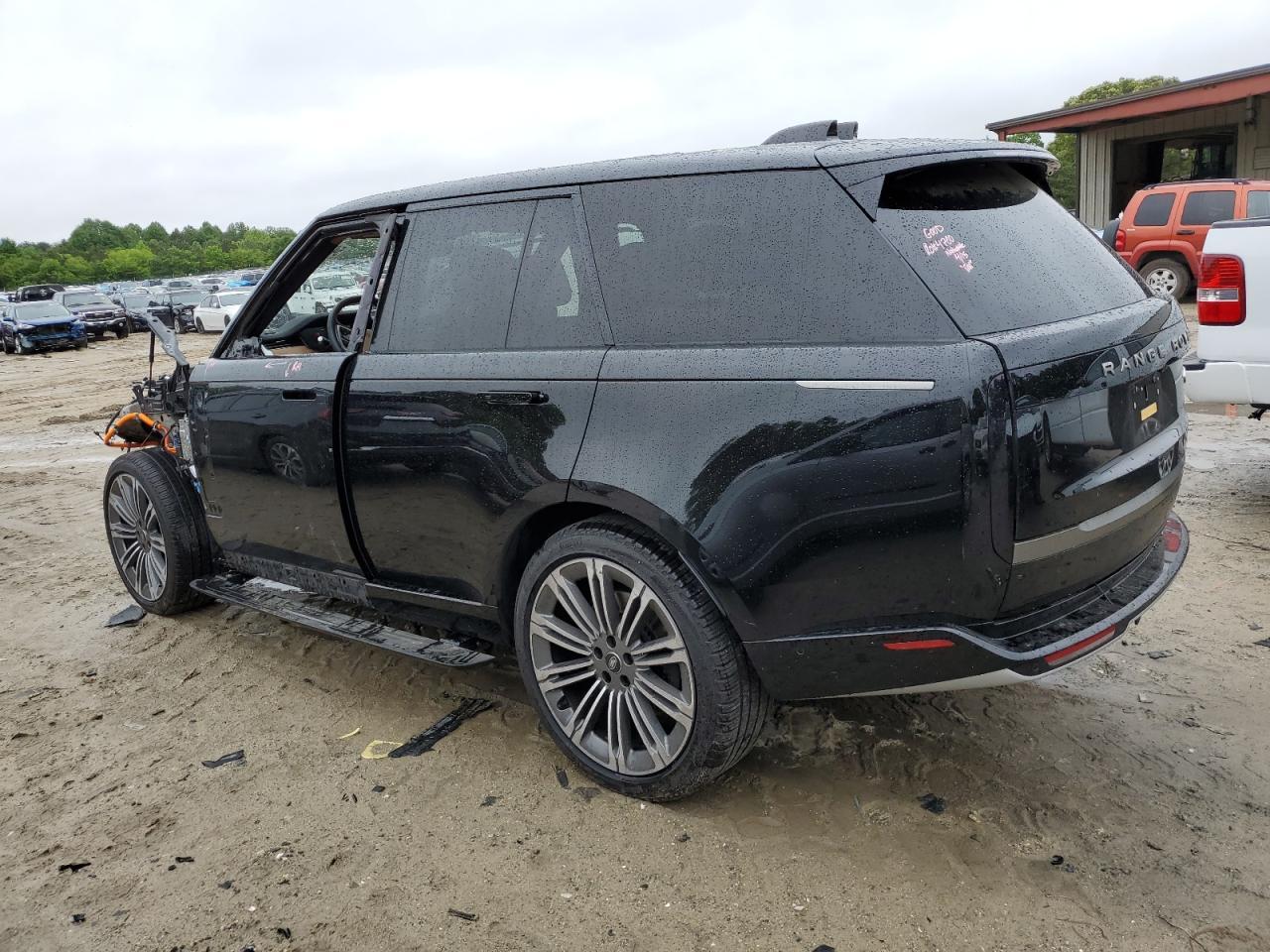 2023 LAND ROVER RANGE ROVE - Image 2