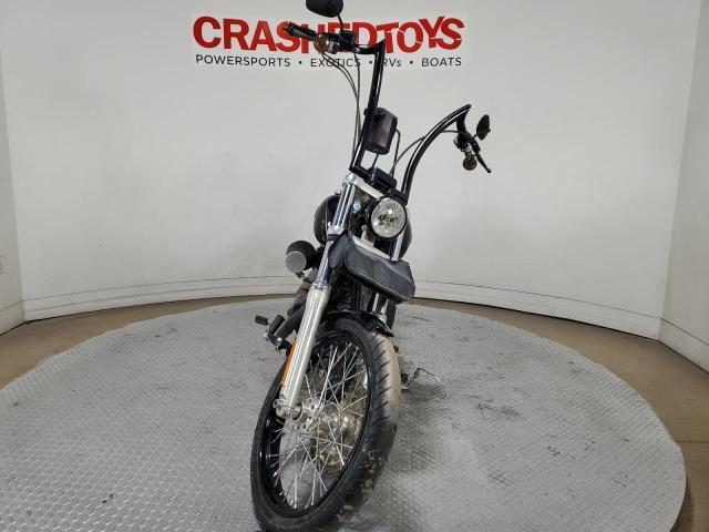 2013 Harley-Davidson Fxdwg Dyna Wide Glide - Фото 2