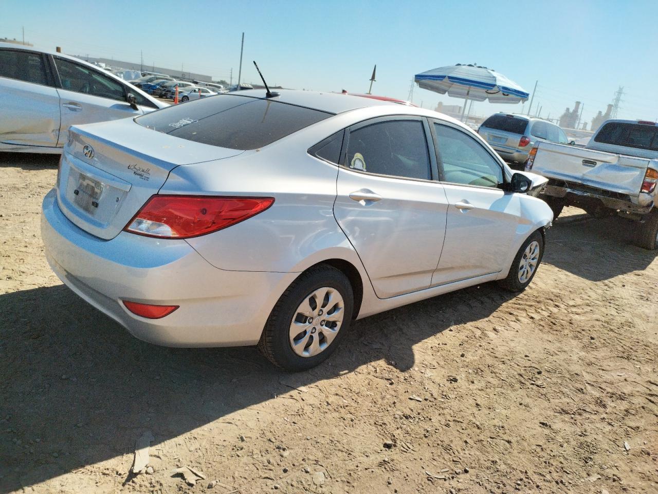 2017 HYUNDAI ACCENT SE - Image 3