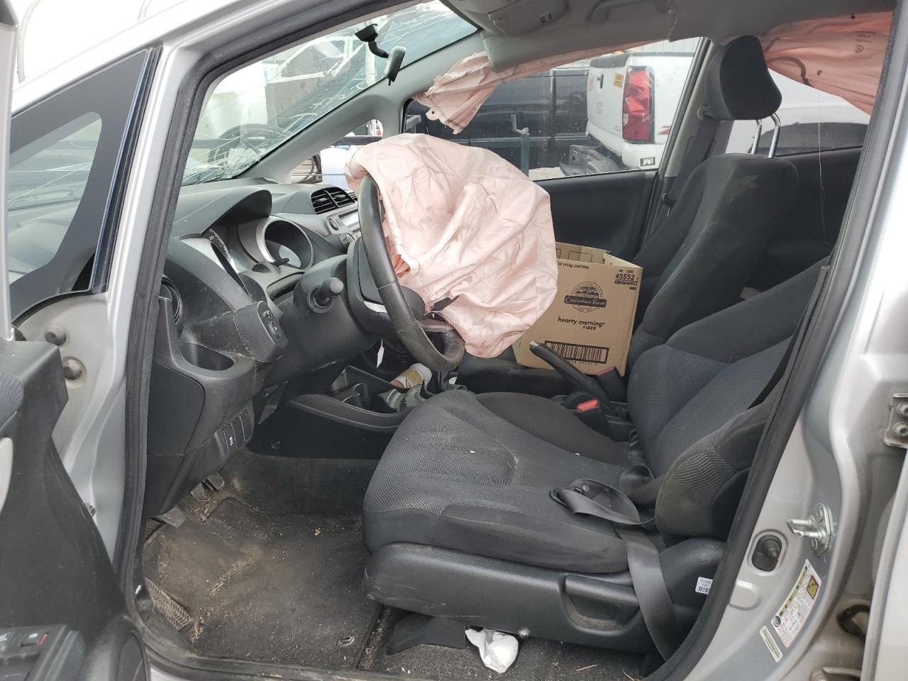 2011 HONDA FIT SPORT - Image 7