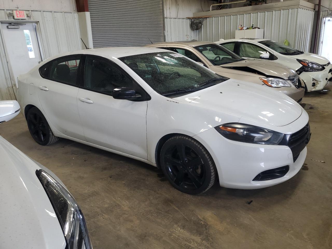 2015 DODGE DART SXT - Image 4