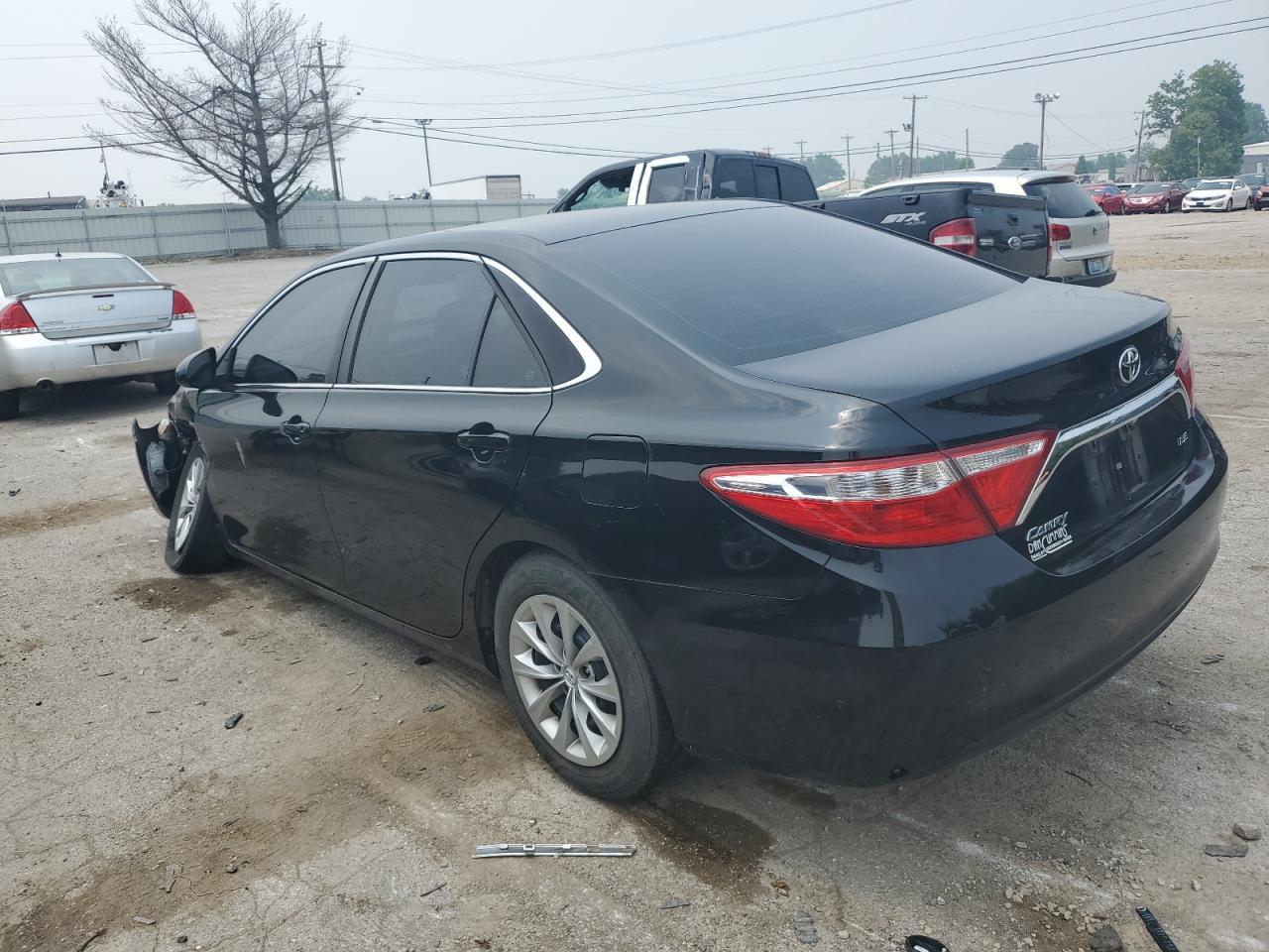2016 TOYOTA CAMRY LE - Image 2