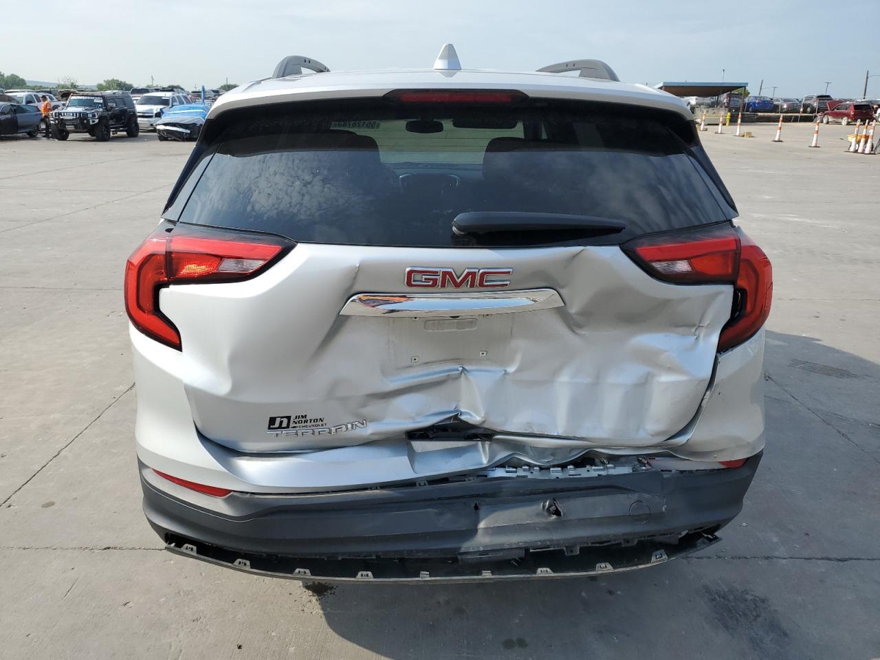 2018 GMC TERRAIN SL - Image 6